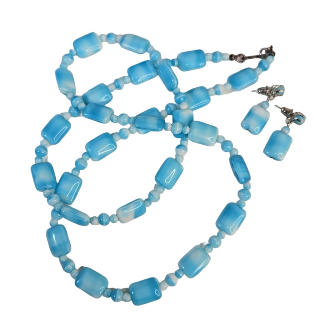 NWOT Dauplaise Set Necklace Post-Earrings Sky-Blue/Turquoise & White Beads